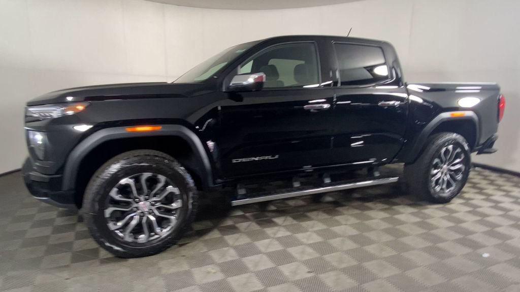 New 2026 GMC Canyon Denali image 7