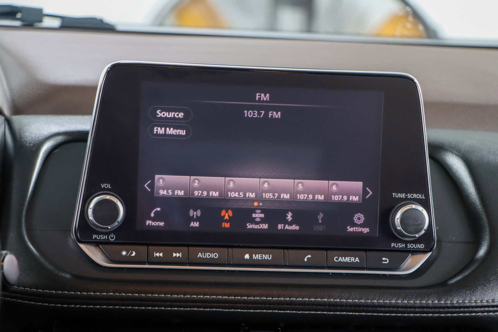 Used 2022 Nissan Rogue SV w/ SV Premium Package FWD image 19