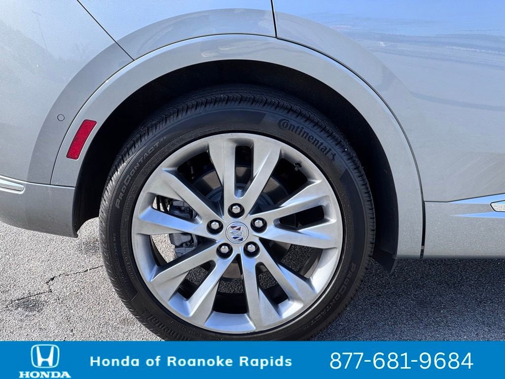 Used 2023 Buick Envision Avenir image 44