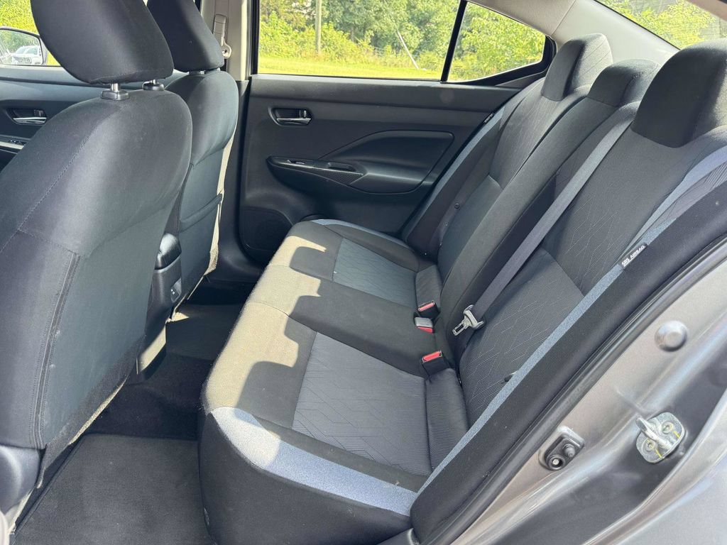 Used 2024 Nissan Versa SV FWD image 18