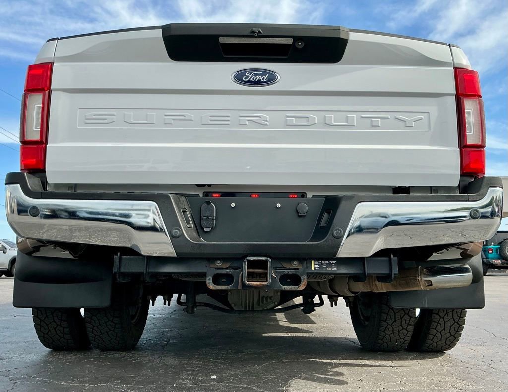Used 2020 Ford F350 Lariat w/ Lariat Ultimate Package AWD/4WD image 17