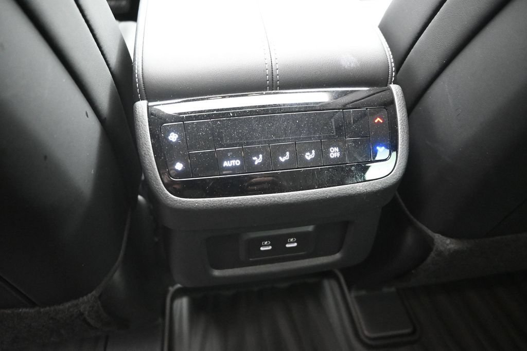 Certified 2026 INFINITI QX60 Pure w/ Cargo Package FWD image 19