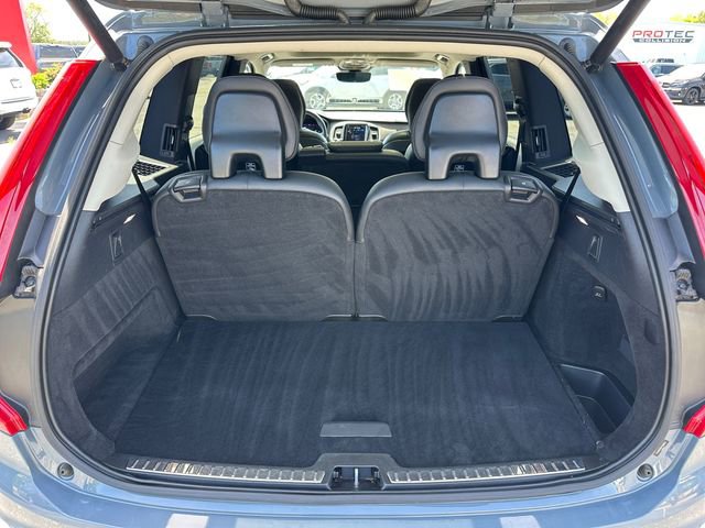 Used 2023 Volvo XC90 B6 Plus AWD/4WD image 31
