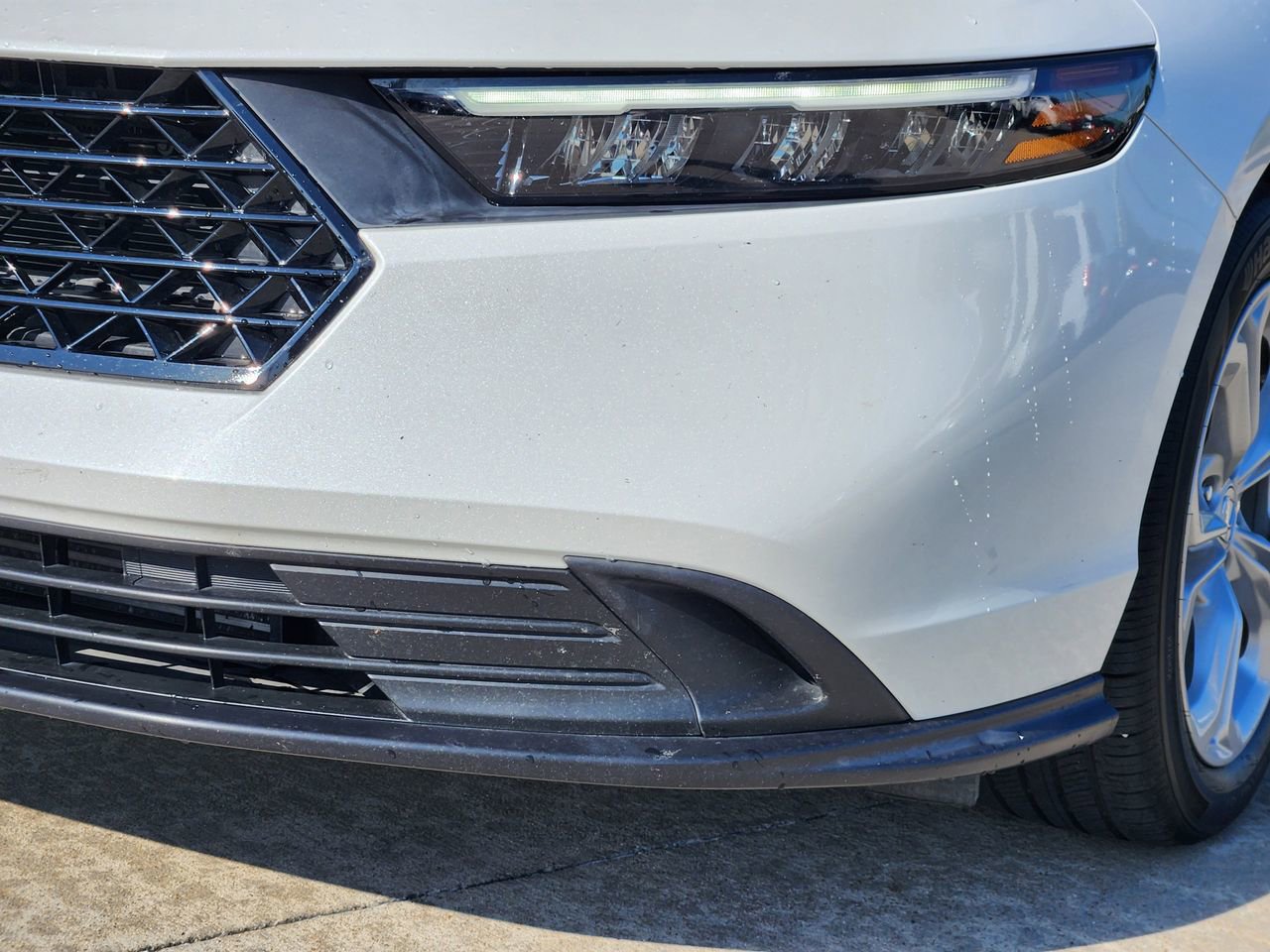 Used 2023 Honda Accord LX image 9