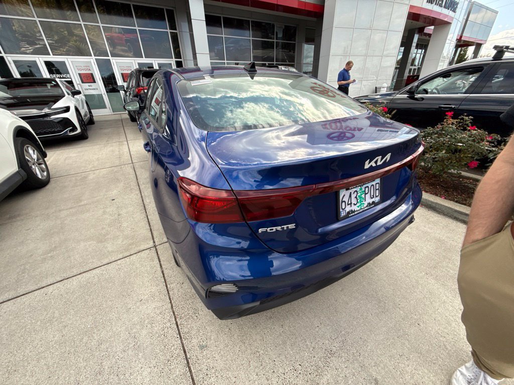 Used 2024 Kia Forte LXS FWD image 7