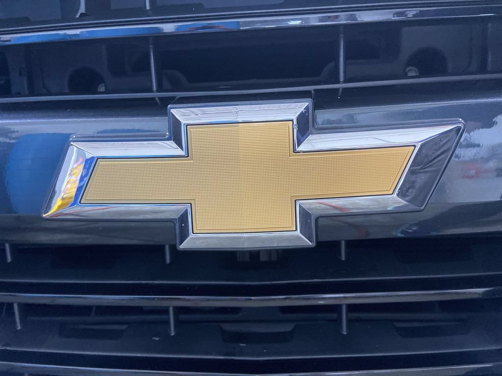 Used 2018 Chevrolet Silverado 1500 LT w/ All Star Edition AWD/4WD image 29