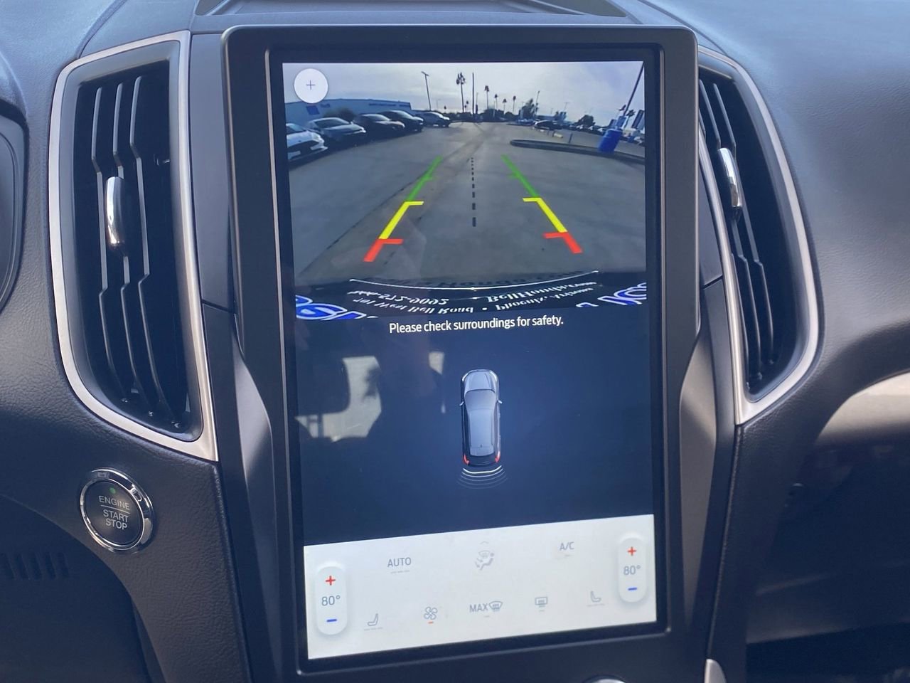 Used 2024 Ford Edge SEL image 25