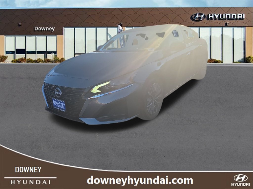 Used 2025 Nissan Altima 2.5 SV