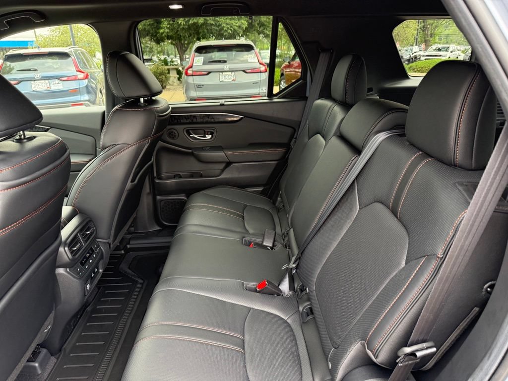 Certified 2026 Honda Passport TrailSport Elite image 14