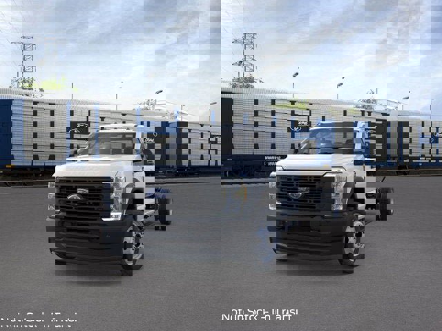 New 2026 Ford F550 4x4 Regular Cab Super Duty image 24