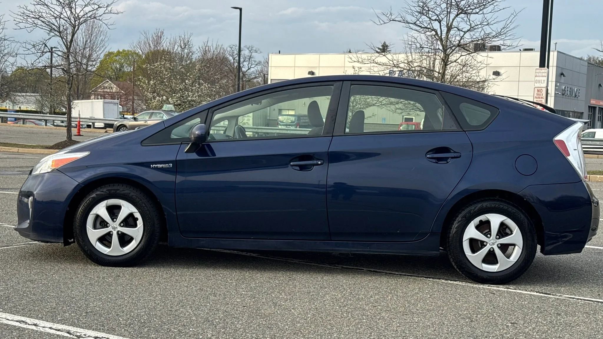 Used 2014 Toyota Prius Three FWD image 11