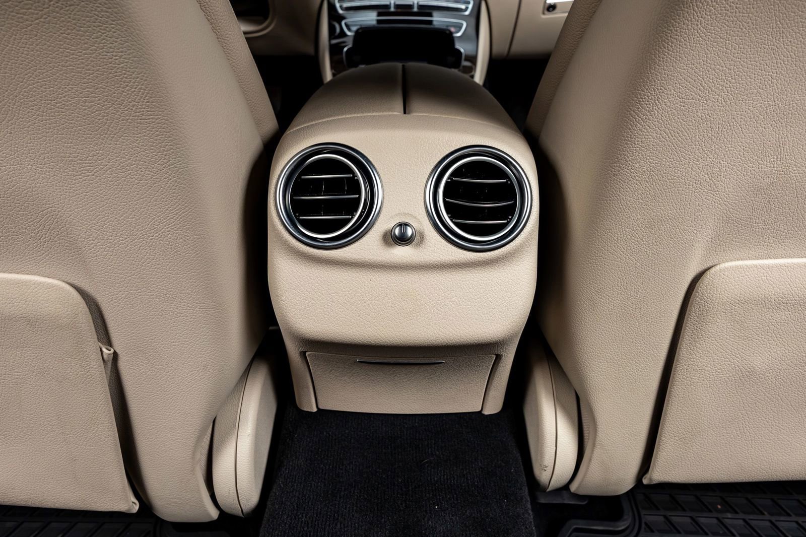 Used 2021 Mercedes-Benz E 450 4MATIC Sedan image 28