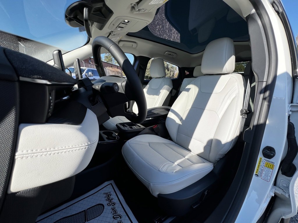 New 2025 Ford Mustang Mach-E Premium image 13