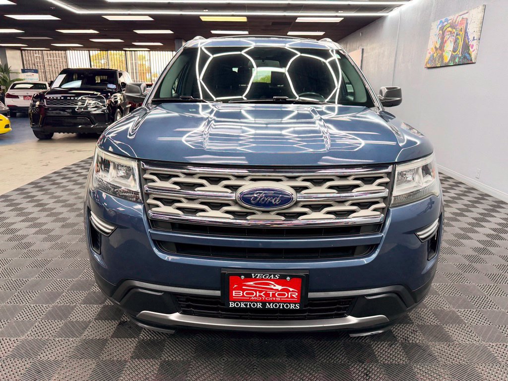 Used 2018 Ford Explorer XLT FWD image 4