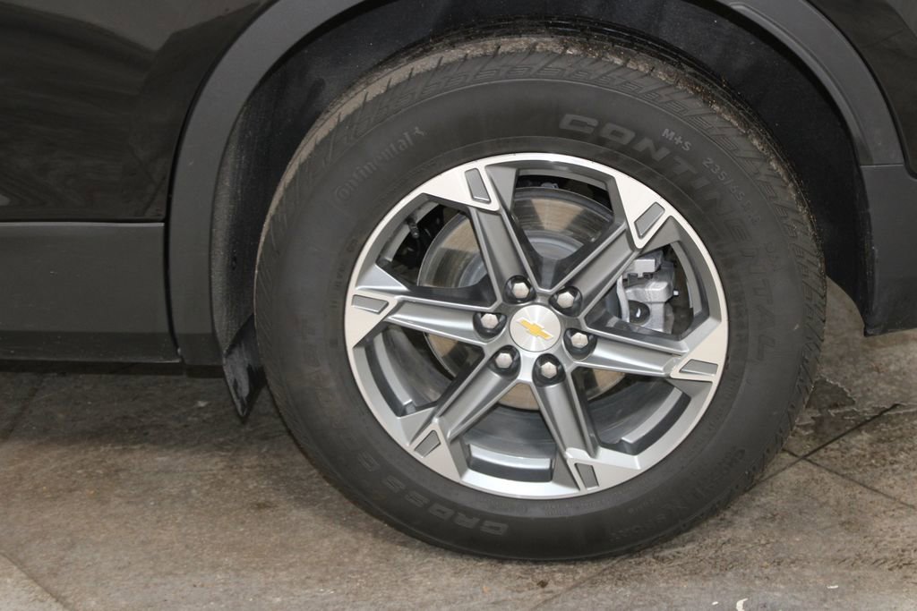 Used 2025 Chevrolet Blazer LT image 48