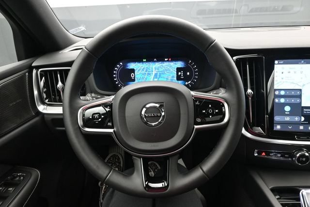 Used 2024 Volvo S60 B5 Plus w/ Climate Package FWD image 24