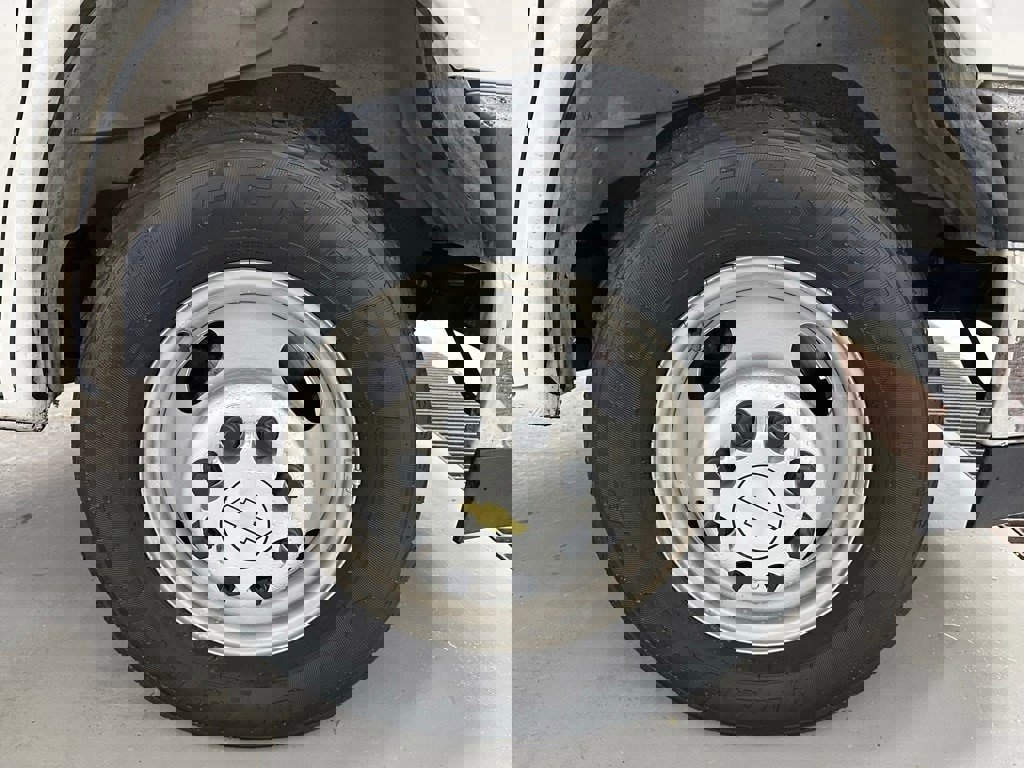 Used 2022 Chevrolet Express 3500 w/ Power Convenience Package image 44