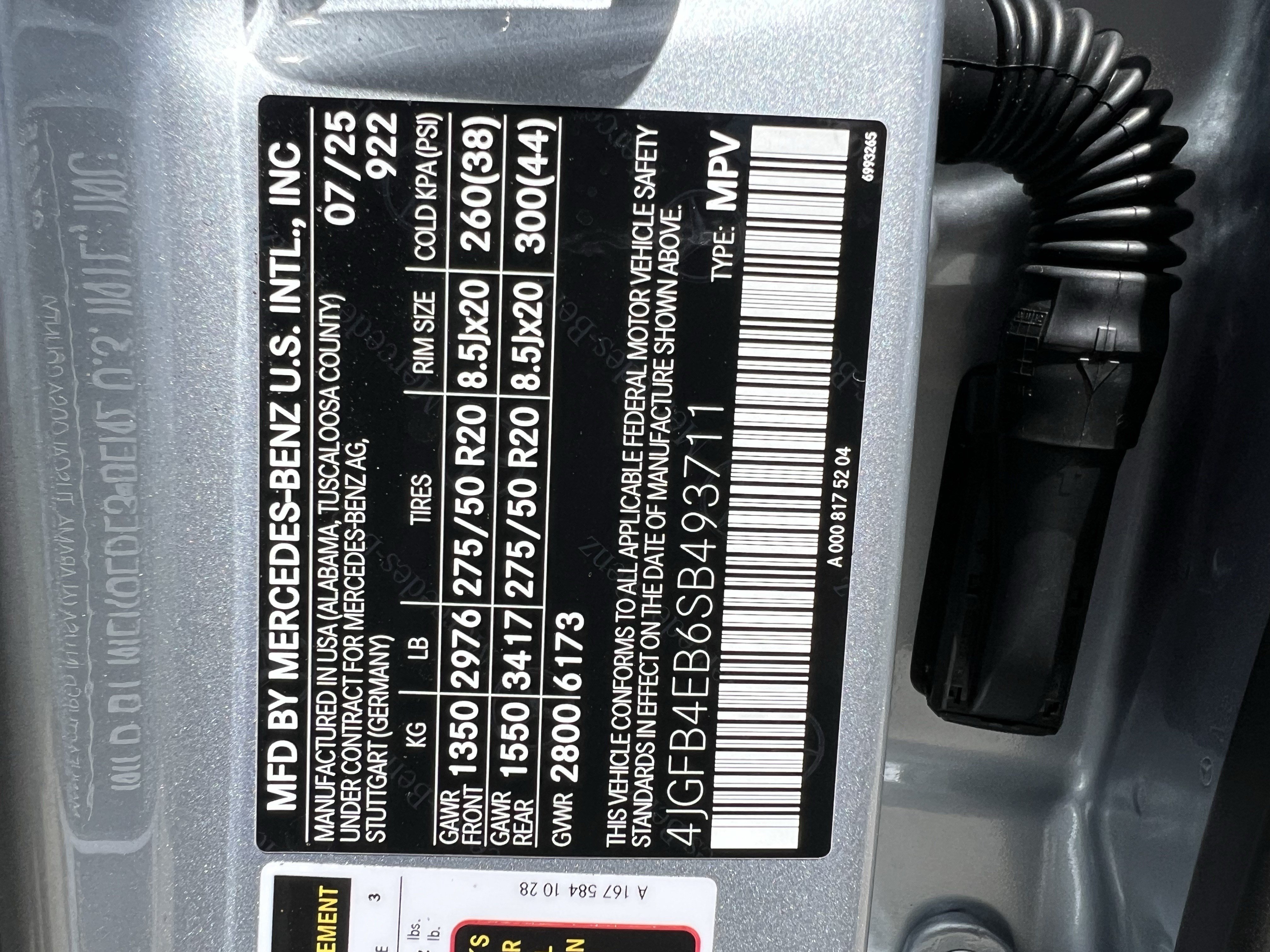 Certified 2025 Mercedes-Benz GLE 350 4MATIC image 37