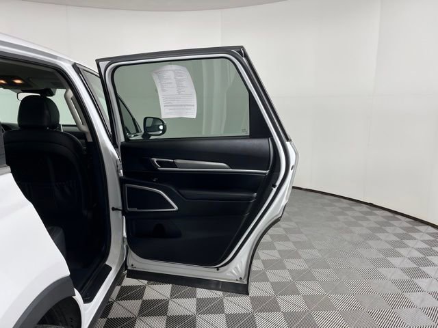 Used 2020 Kia Telluride LX AWD/4WD image 42