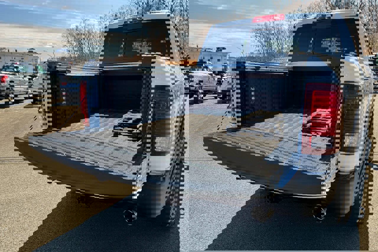 Used 2017 RAM 1500 Rebel w/ Luxury Group image 46