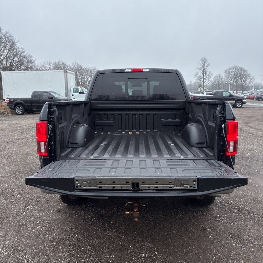 Used 2018 Ford F150 Lariat w/ Equipment Group 502A Luxury AWD/4WD image 12