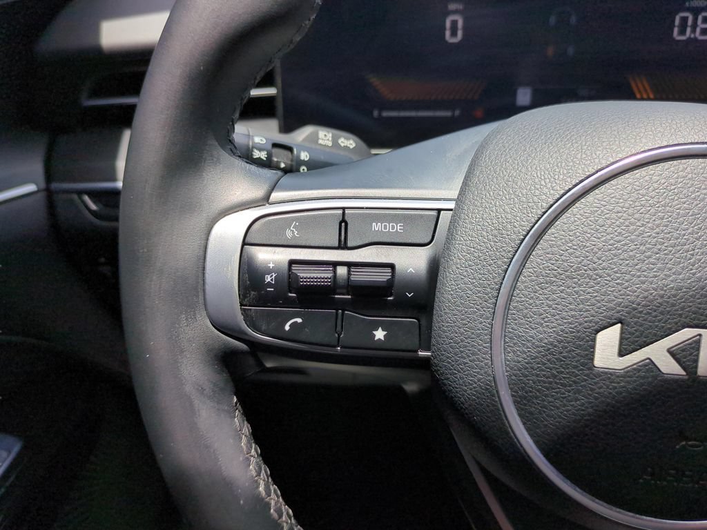 Used 2025 Kia K5 GT-Line w/ GT-Line Premium Package FWD image 20