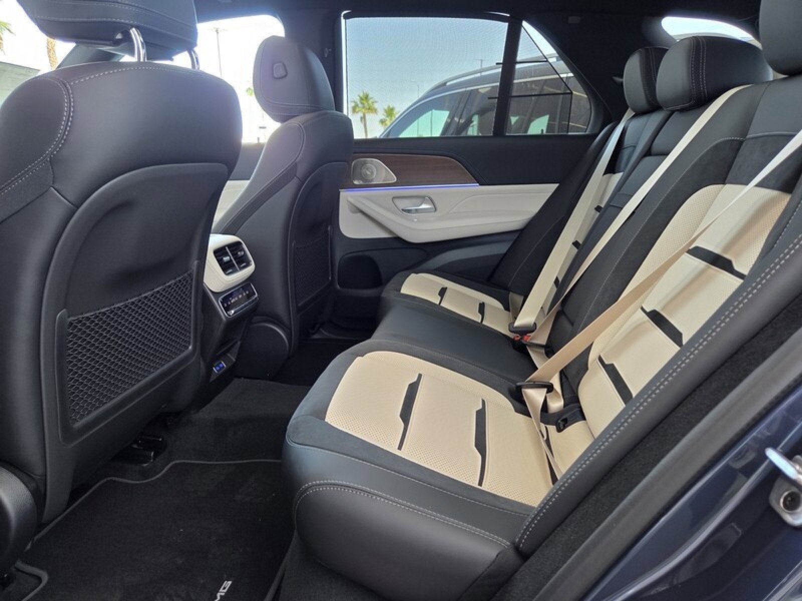 New 2026 Mercedes-Benz GLE 53 AMG 4MATIC image 13