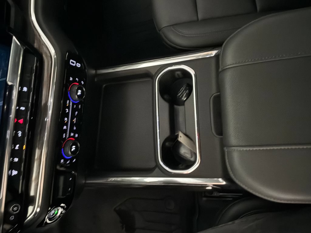 Used 2025 Chevrolet Silverado 3500 LTZ w/ LTZ Plus Package AWD/4WD image 23