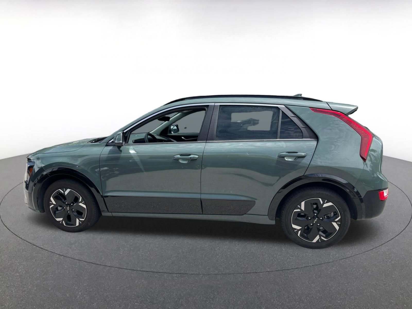 Used 2024 Kia Niro Wind FWD image 4