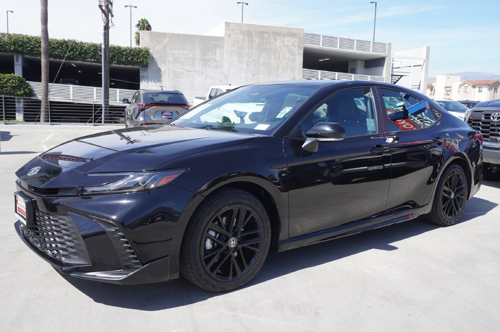 Certified 2025 Toyota Camry SE w/ Convenience Package AWD/4WD image 4