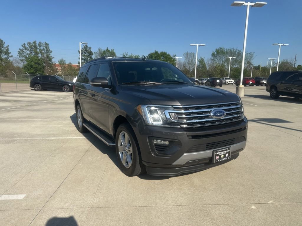 Used 2019 Ford Expedition XLT w/ Equipment Group 202A image 3