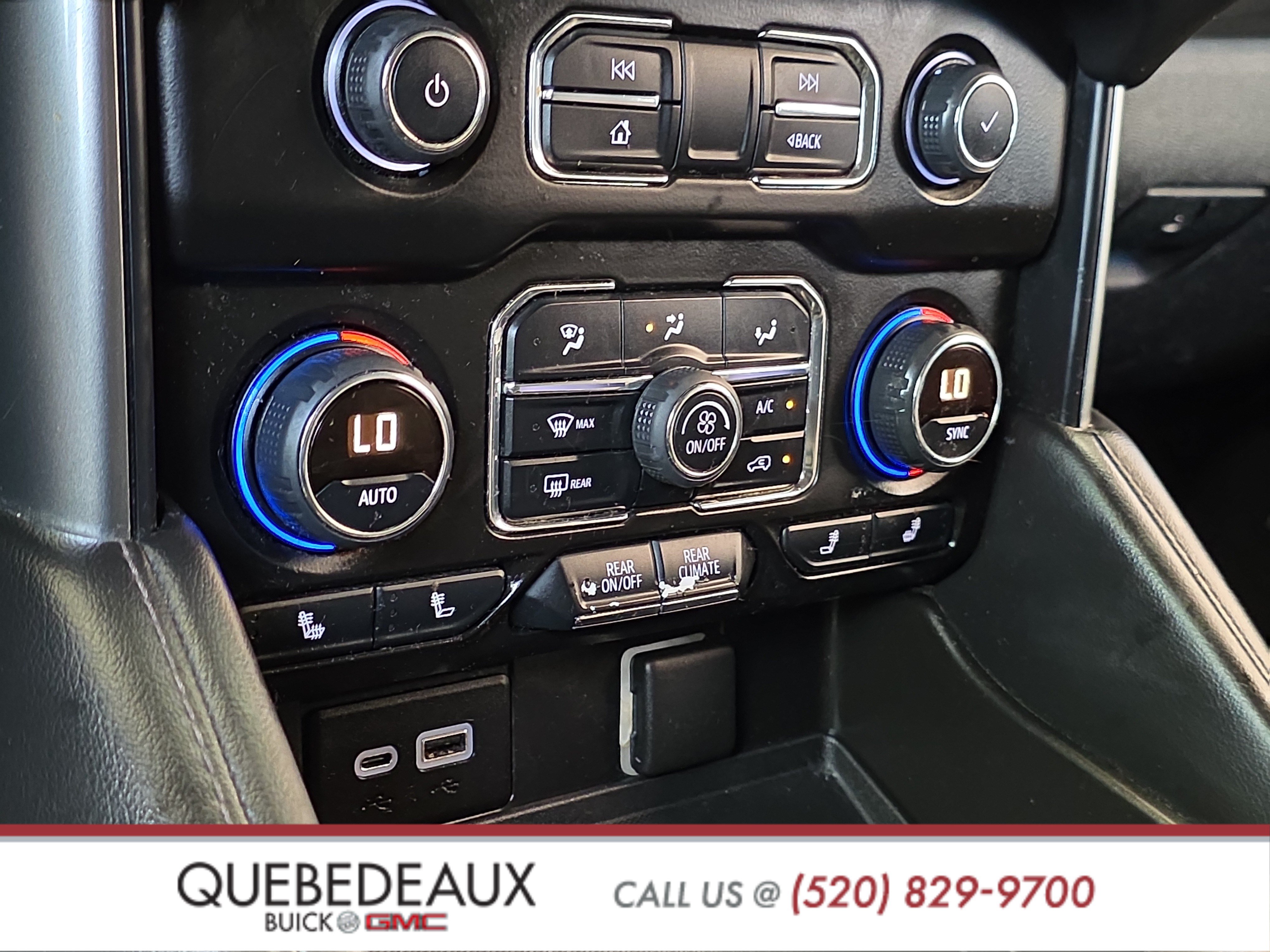 Used 2022 Chevrolet Suburban LT RWD image 16