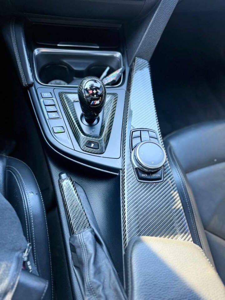 Used 2016 BMW M4 Coupe image 15