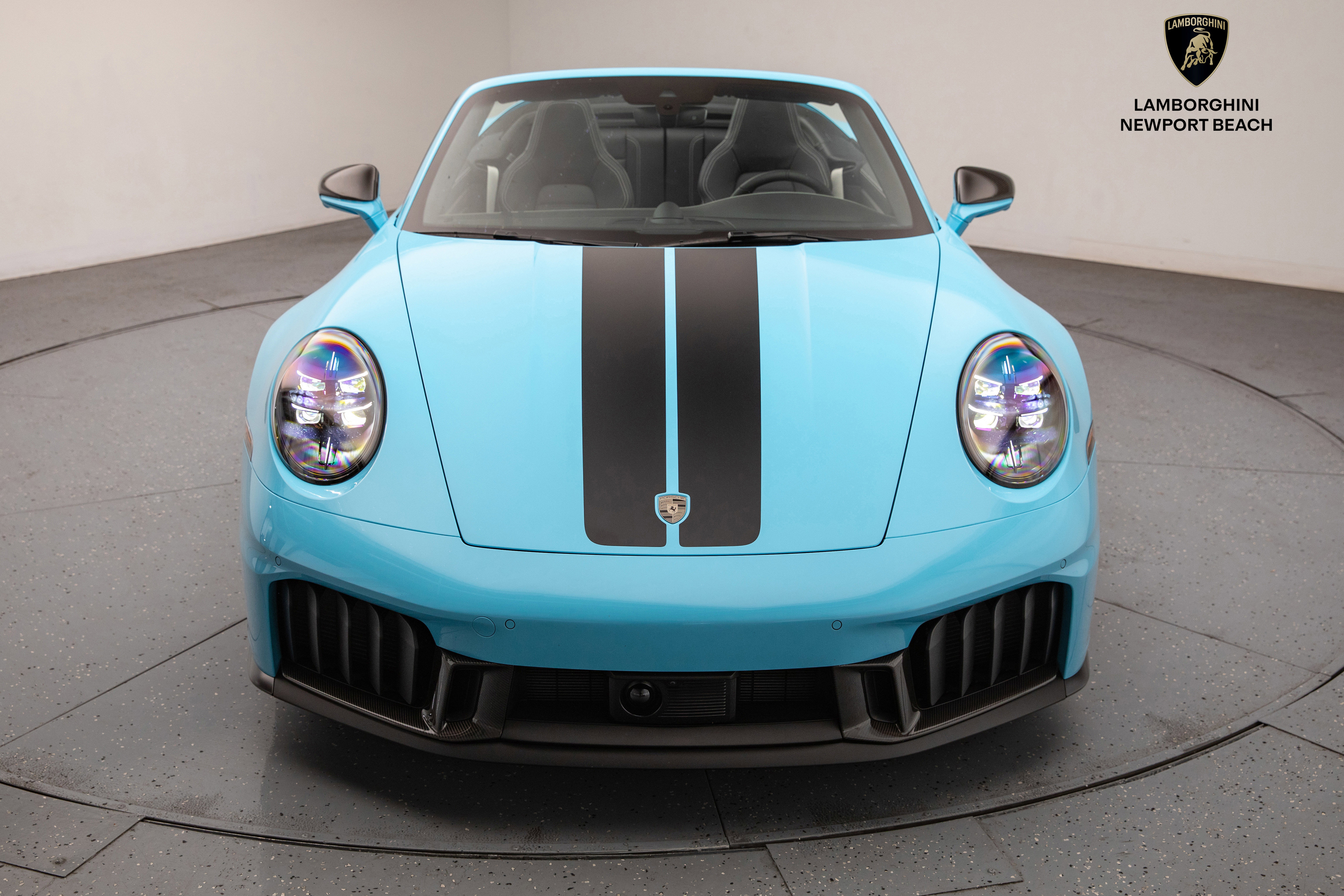 Used 2025 Porsche 911 GTS image 8