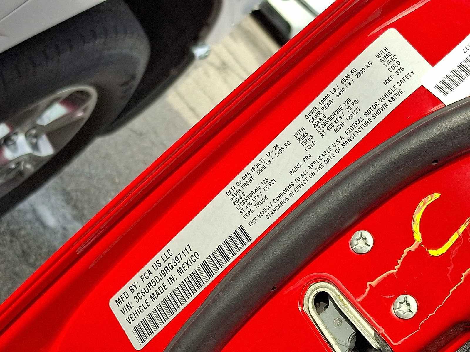 Used 2024 RAM 2500 Big Horn w/ Night Edition image 38