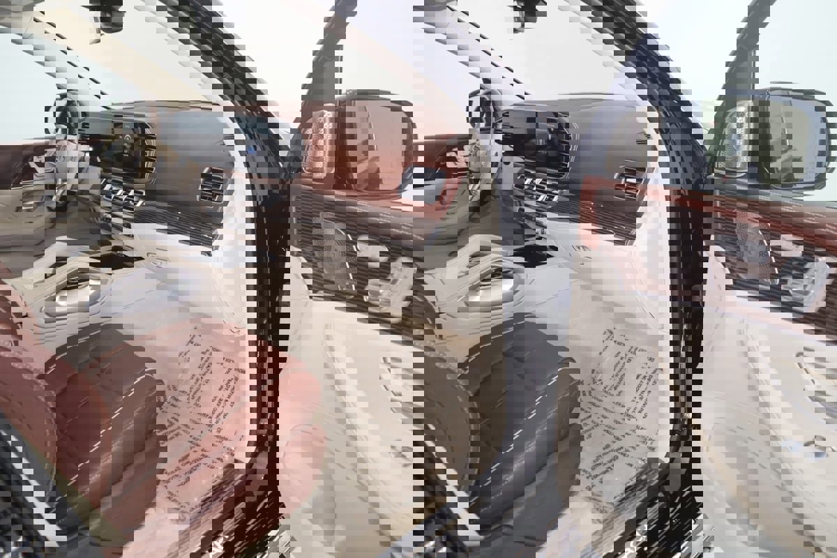 Used 2022 Mercedes-Benz Maybach GLS 600 4MATIC image 71