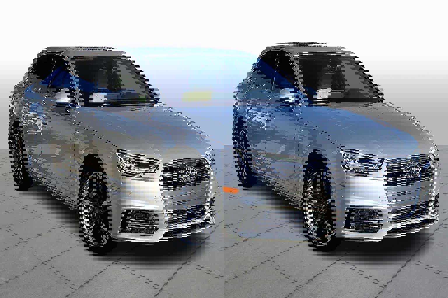 Used 2017 Audi A4 2.0T Premium Plus w/ Premium Plus Package image 2