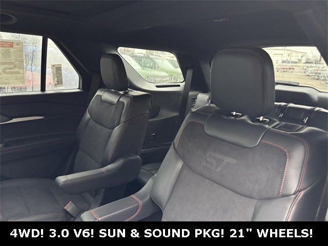New 2026 Ford Explorer ST w/ Sun And Sound Package image 25