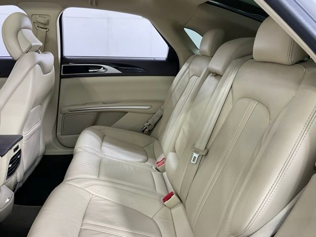 Used 2014 Lincoln MKZ AWD image 27