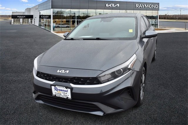 Used 2023 Kia Forte LXS image 7