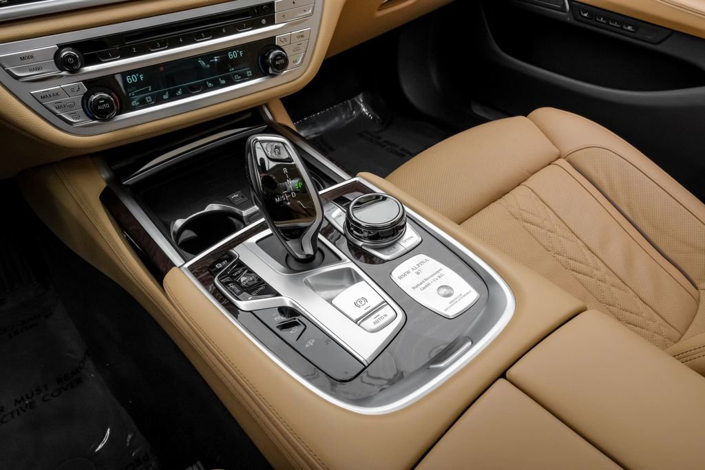 Used 2020 BMW ALPINA B7 xDrive image 24