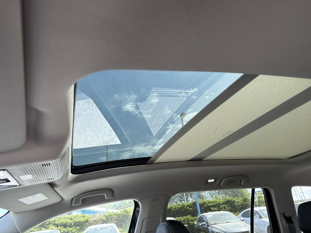New 2026 Volkswagen Atlas SE FWD image 4