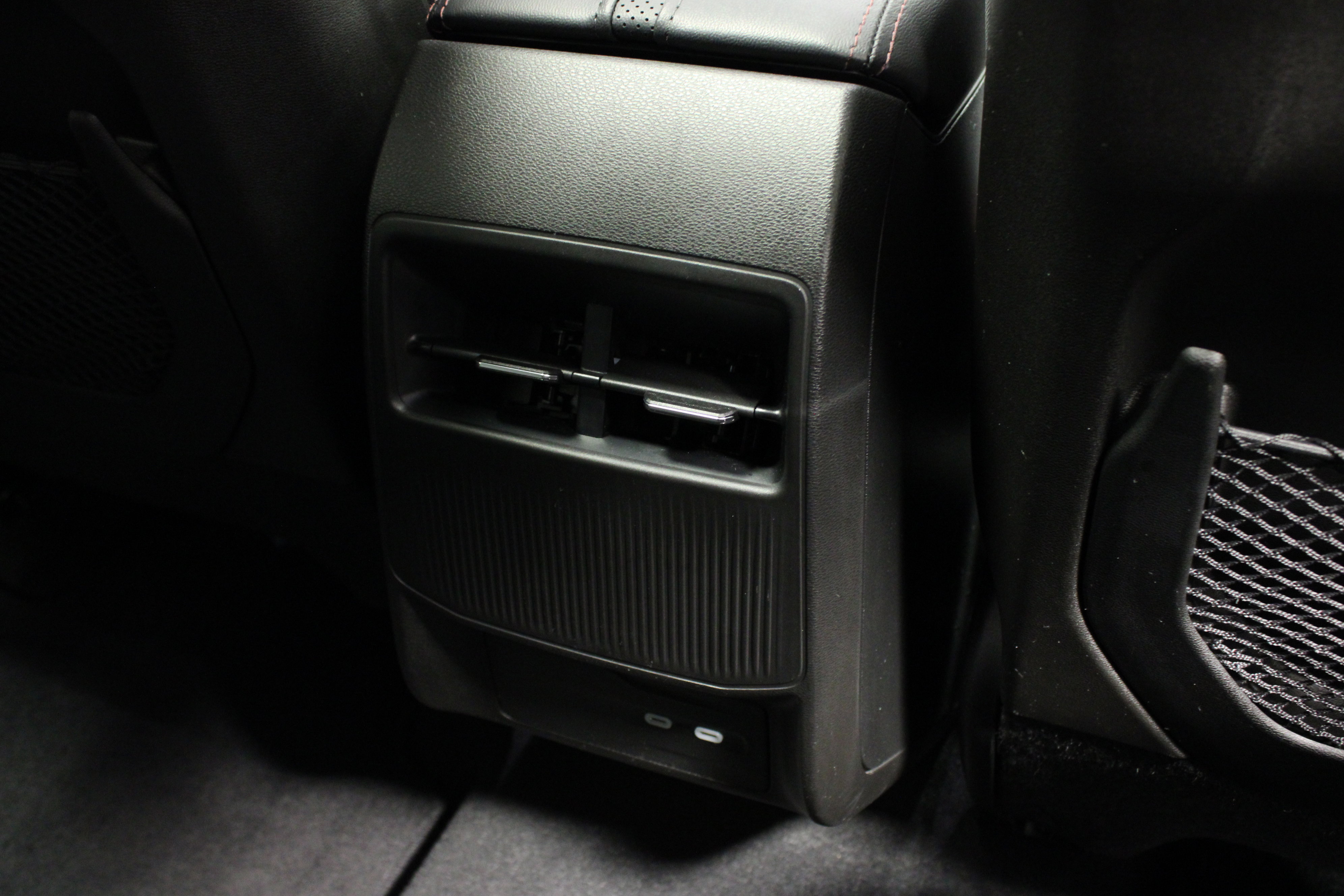 Used 2025 Jeep Wagoneer S Limited image 22