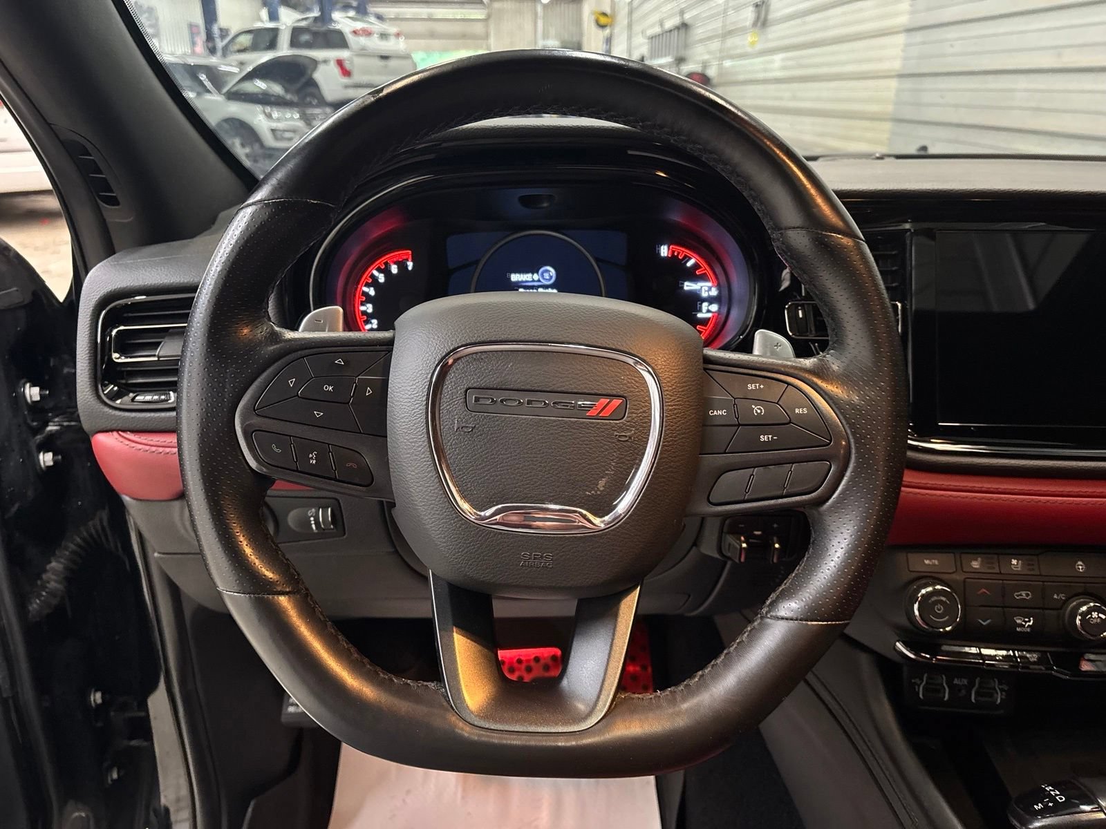 Used 2021 Dodge Durango R/T w/ Blacktop Package AWD/4WD image 11