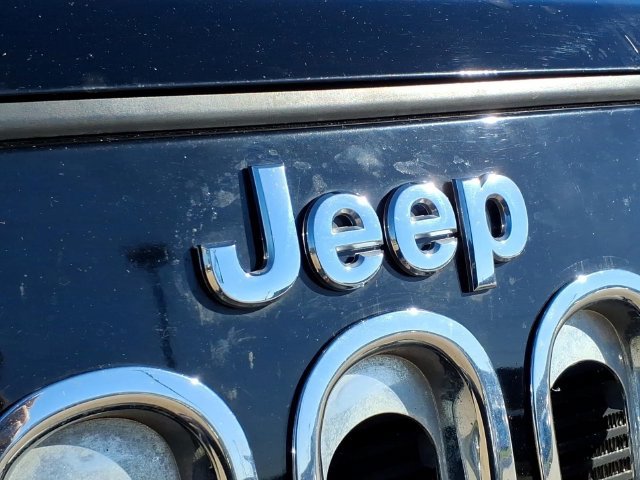 Used 2015 Jeep Wrangler Unlimited Sport w/ Quick Order Package 24S AWD/4WD image 23