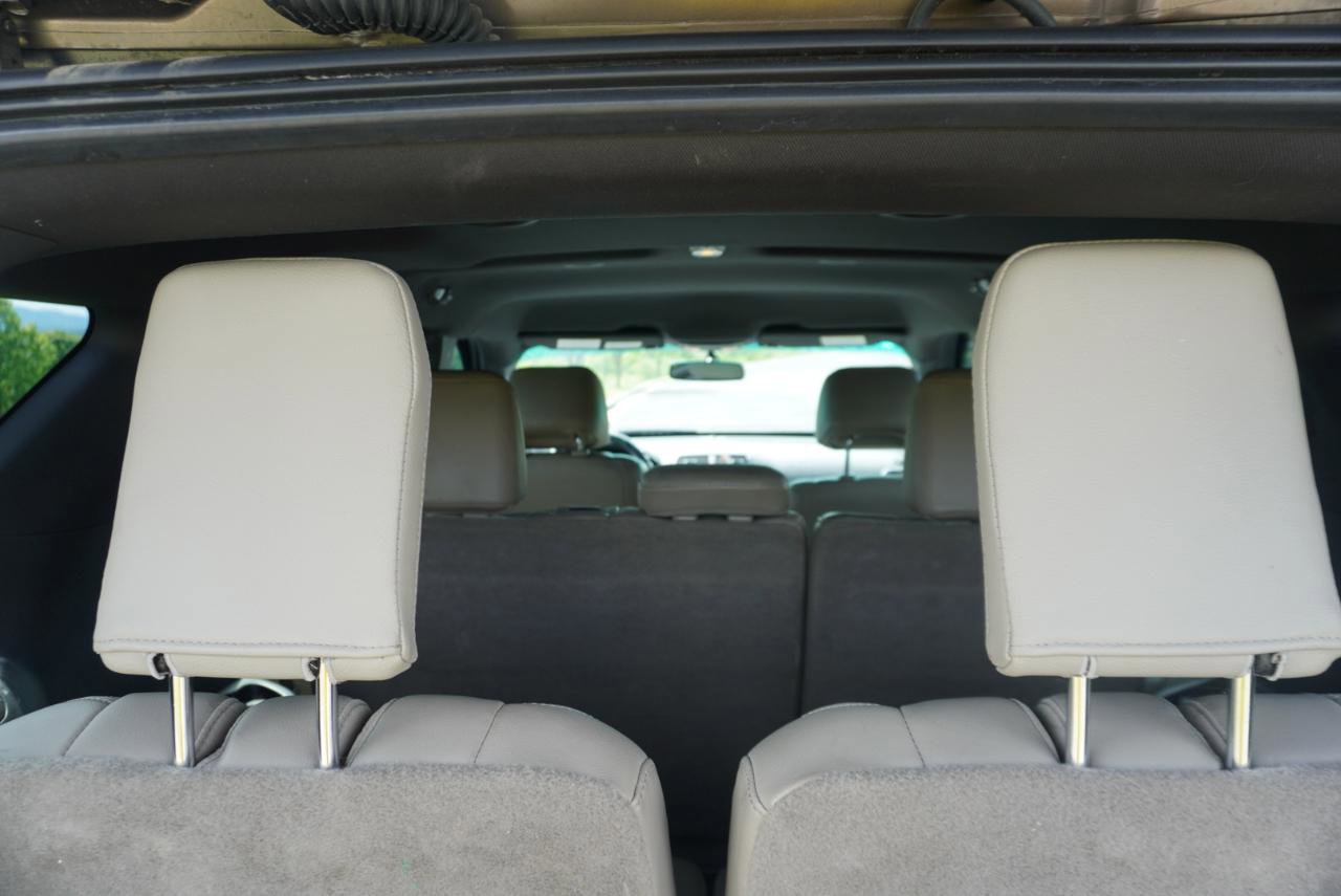Used 2015 Ford Explorer XLT w/ Equipment Group 202B FWD image 24