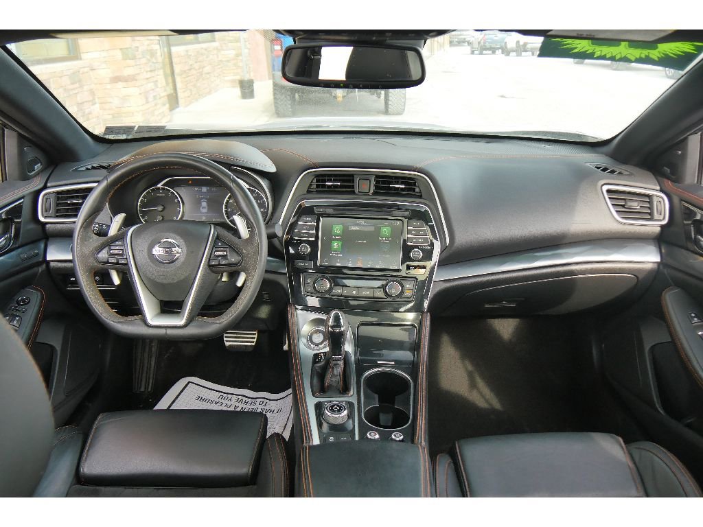 Used 2022 Nissan Maxima SR w/ Sport Mat Group image 13