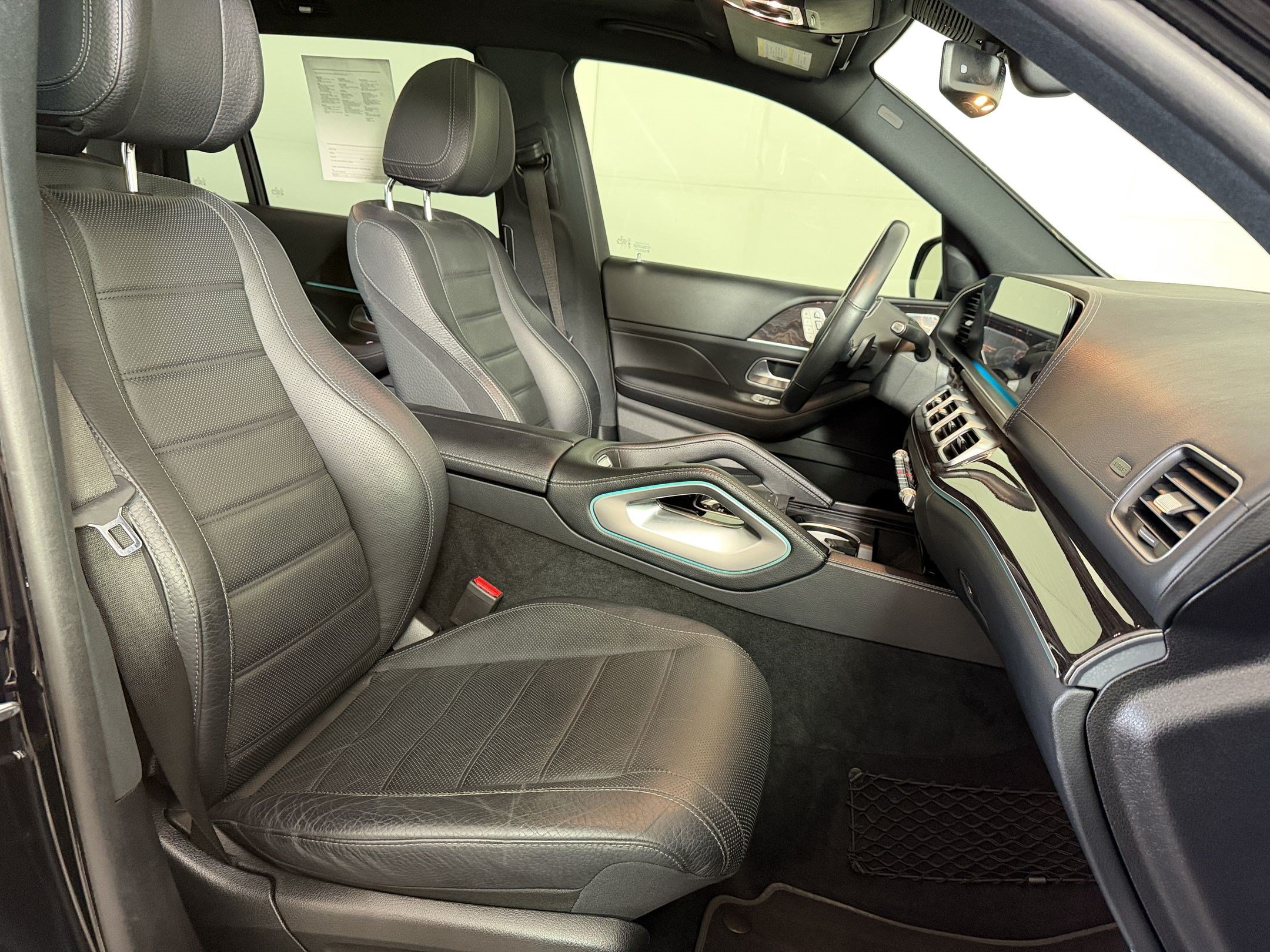 Used 2020 Mercedes-Benz GLS 580 4MATIC image 25