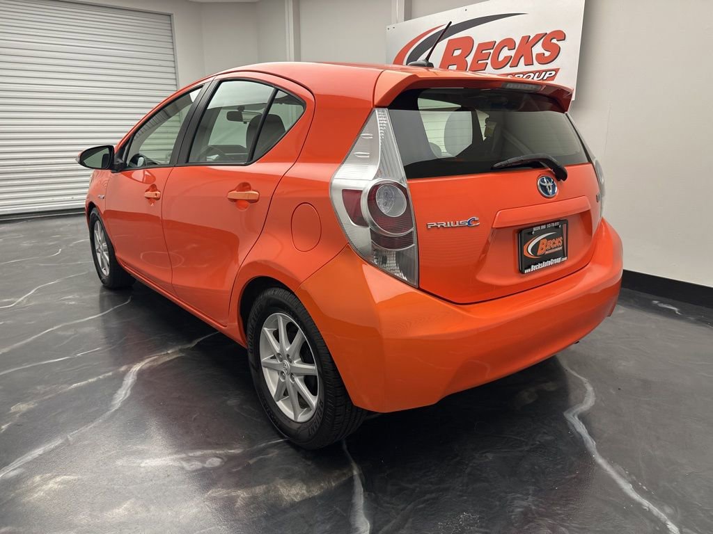 Used 2012 Toyota Prius C Three FWD image 4