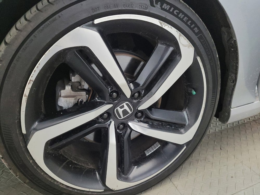 Used 2019 Honda Accord Sport image 31